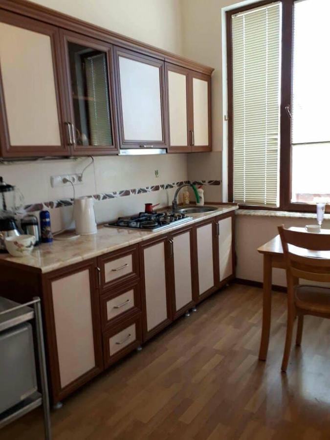 Centr Appartement Koetaisi Buitenkant foto